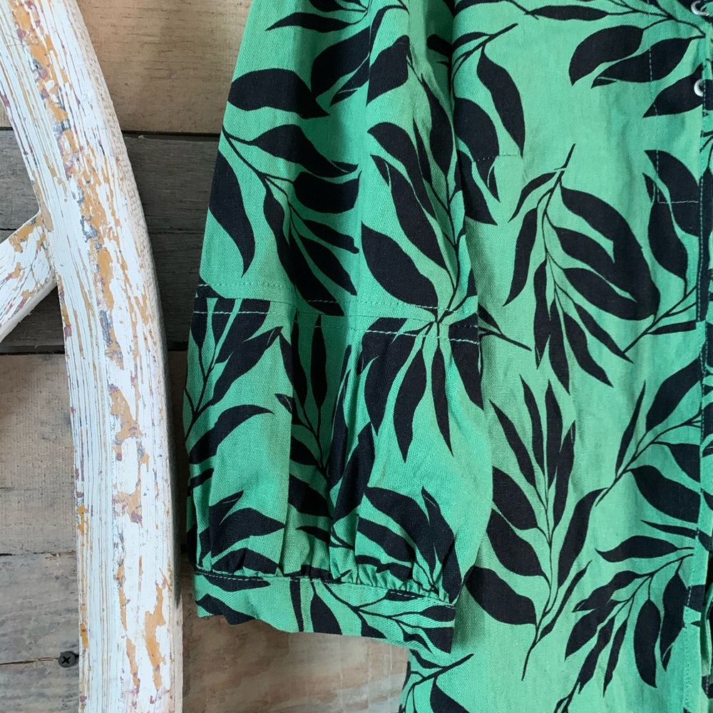 Pattern Dress - Picture 2 of 4